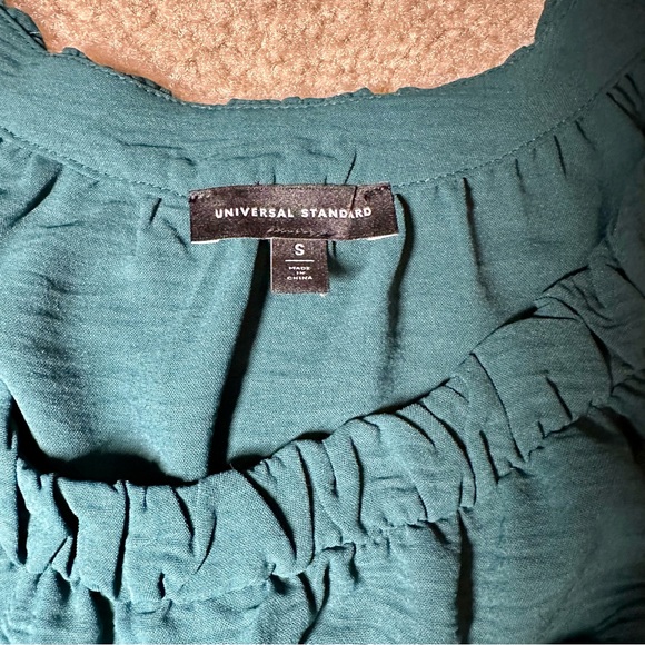 Universal Standard Isola Crinkle Crepe Dress, Sea Moss Green, Size 14-16, EUC - Picture 6 of 9